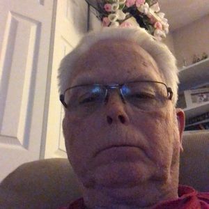 Meet your Posher, Larry